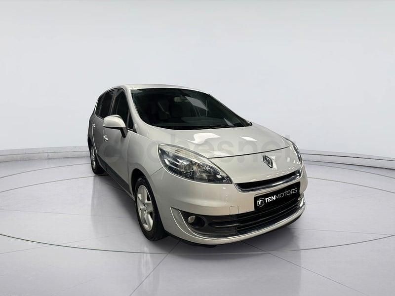 Usado Renault Scénic III LIMITED 110 CV (80 kW) 2015 Gris / plata Monovolumen
