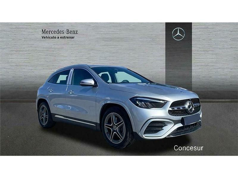 Nuevo Mercedes GLA200 150 CV (110 kW) 2025 Gris SUV