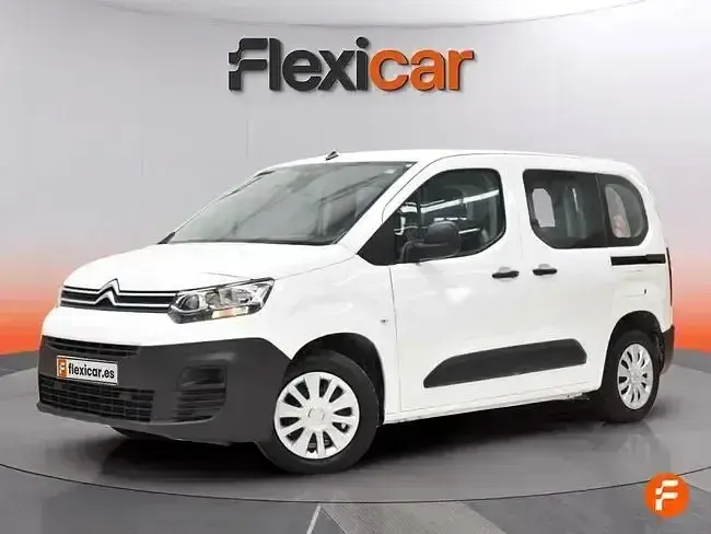 Usado Citroën Berlingo Feel 102 CV (75 kW) 2021 Blanco Monovolumen