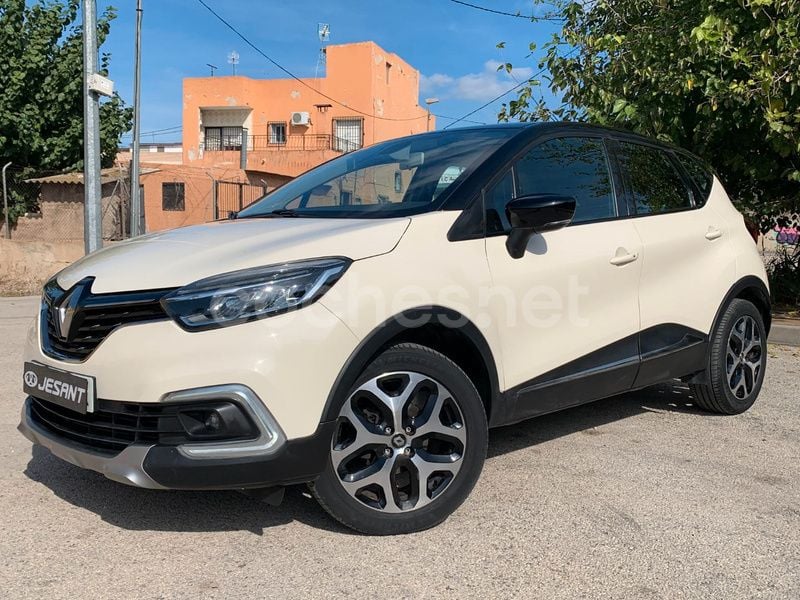 Beige Usado 2018 Renault Captur Zen SUV | 12.999 € (Un poco caro) - Imagen 1/4