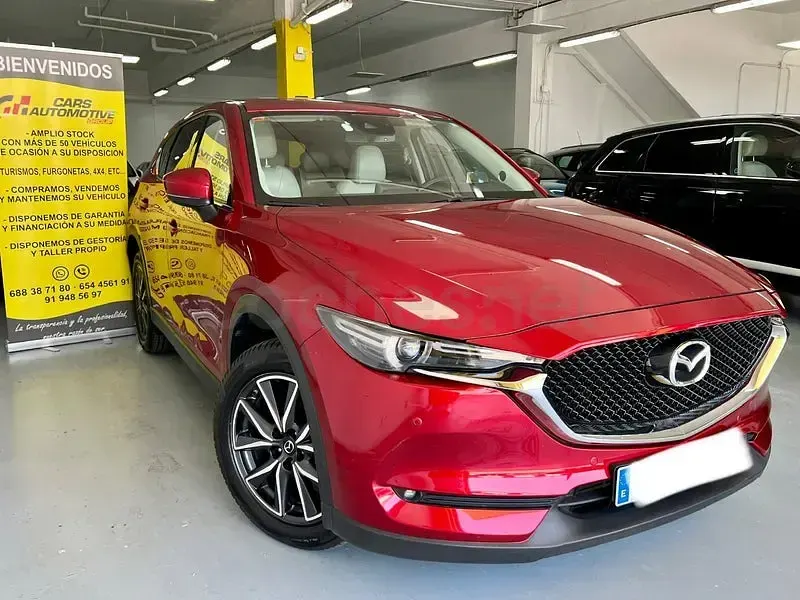 Usado Mazda CX-5 Luxury 150 CV (110 kW) 2017 Granate SUV