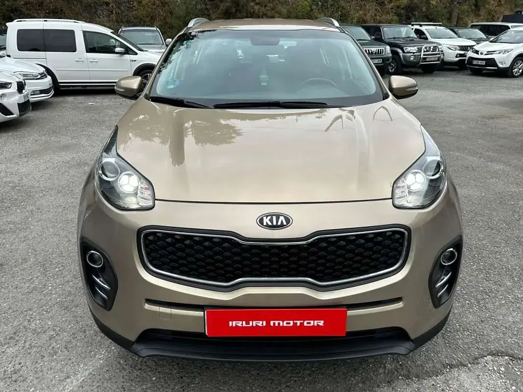 Usado Kia Sportage 132 CV (97 kW) 2018 Beige SUV