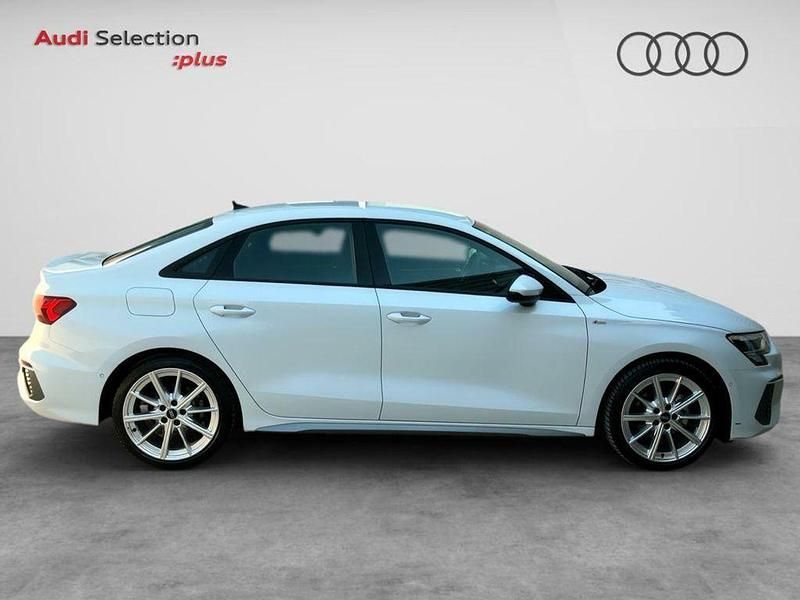 Usado Audi A3 S-Line 150 CV (110 kW) 2023 Blanco Berlina