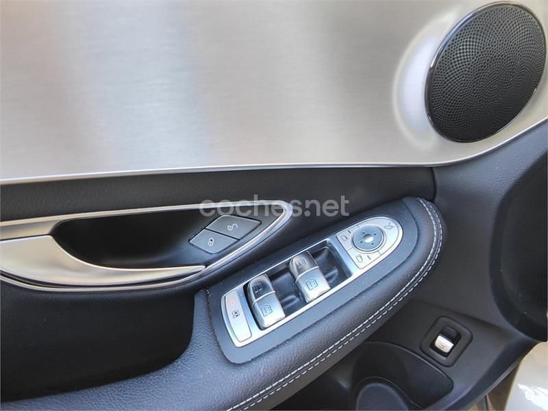 Usado Mercedes C200 184 CV (135 kW) 2018 Beige Berlina