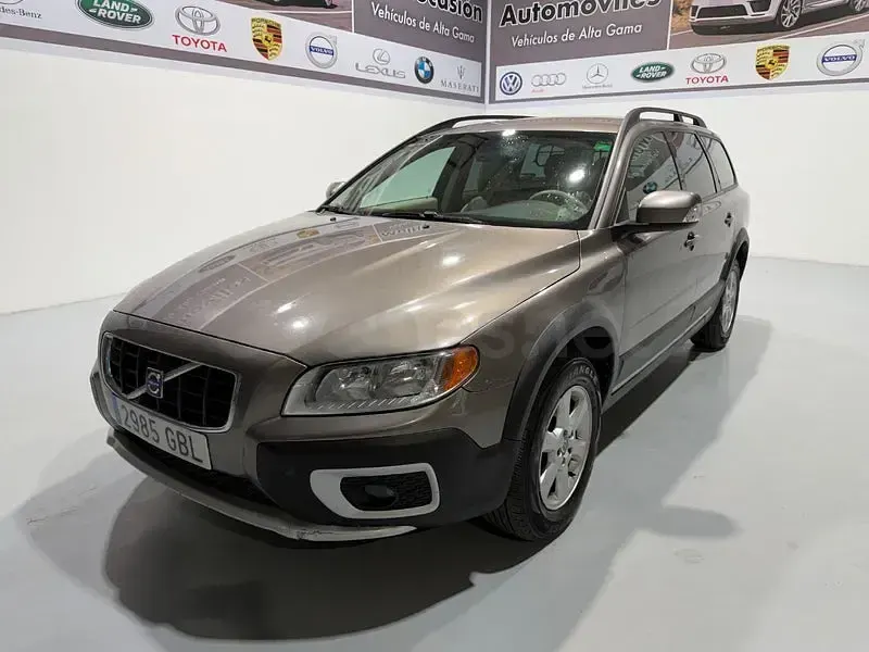 Usado Volvo XC70 Momentum 185 CV (136 kW) 2008 Gris / plata Familiar