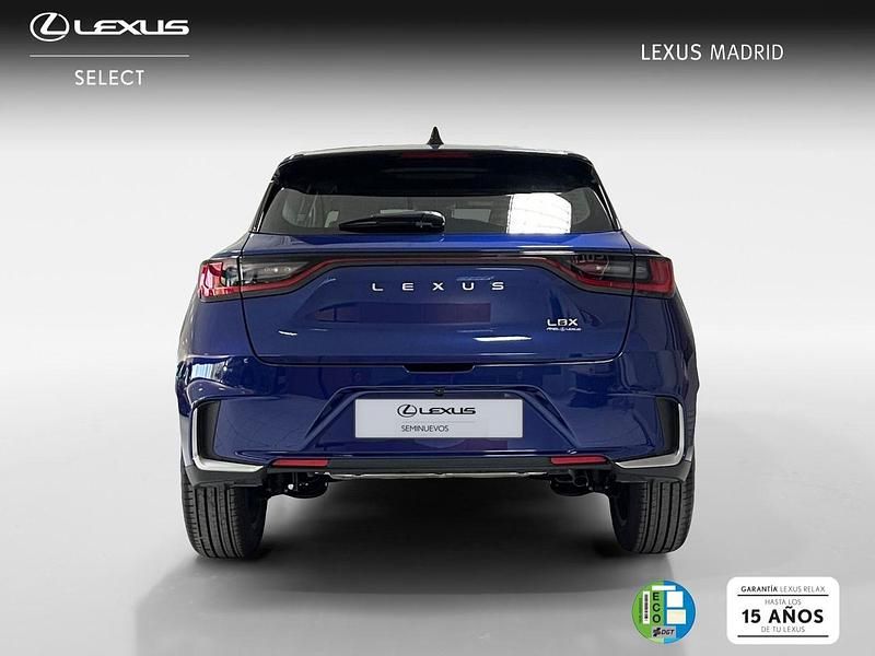 Usado Lexus LBX 136 CV (100 kW) 2025 Azul SUV