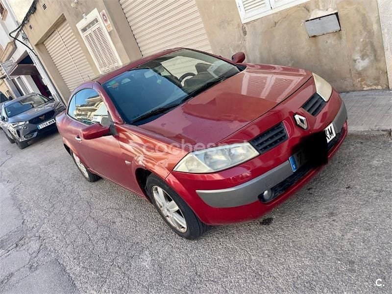 Granate Usado 2005 Renault Mégane II Authentique Berlina | 1300 € (Super precio) - Imagen 1/4