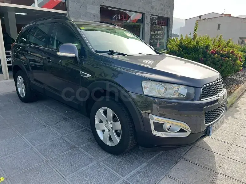 Usado Chevrolet Captiva LT 184 CV (135 kW) 2014 Negro SUV