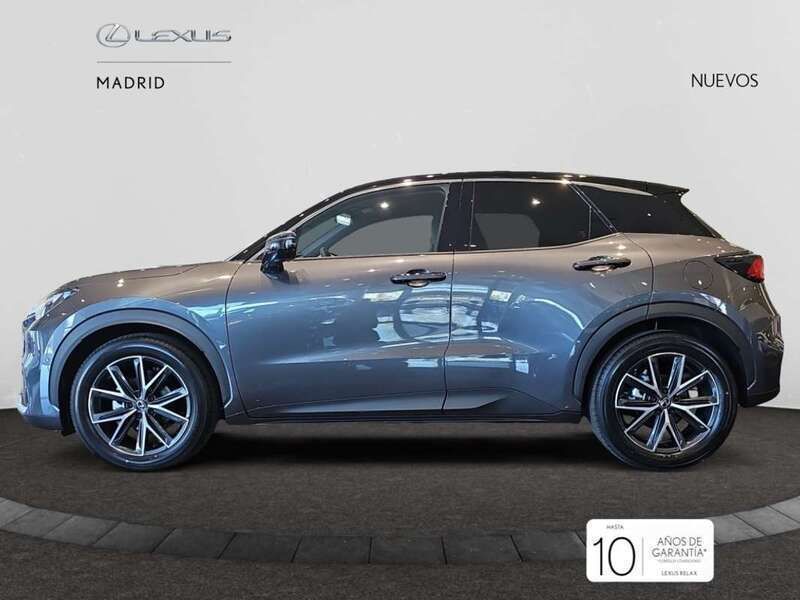 Nuevo Lexus LBX 136 CV (100 kW) 2025 Gris SUV