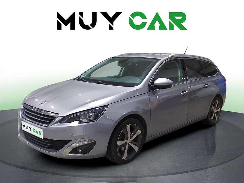 Usado Peugeot 308 SW Allure 120 CV (88 kW) 2017 Gris Familiar