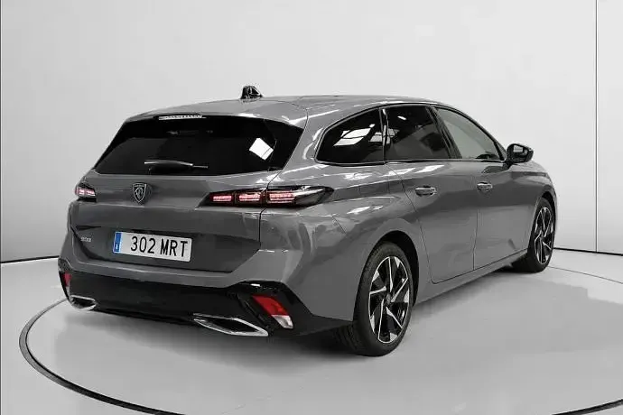 Usado Peugeot 308 Allure 130 CV (95 kW) 2024