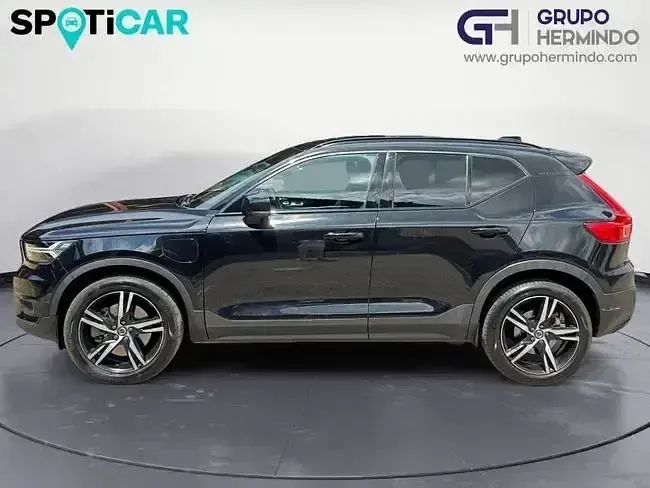Usado Volvo XC40 R-Design 211 CV (155 kW) 2021 Negro SUV