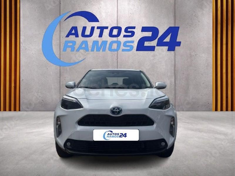 Usado Toyota Yaris Cross Active 116 CV (85 kW) 2022 Blanco SUV