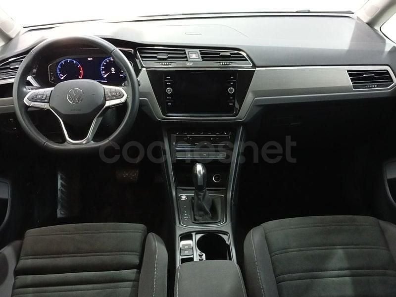 Usado VW Touran 150 CV (110 kW) 2025 Negro Monovolumen