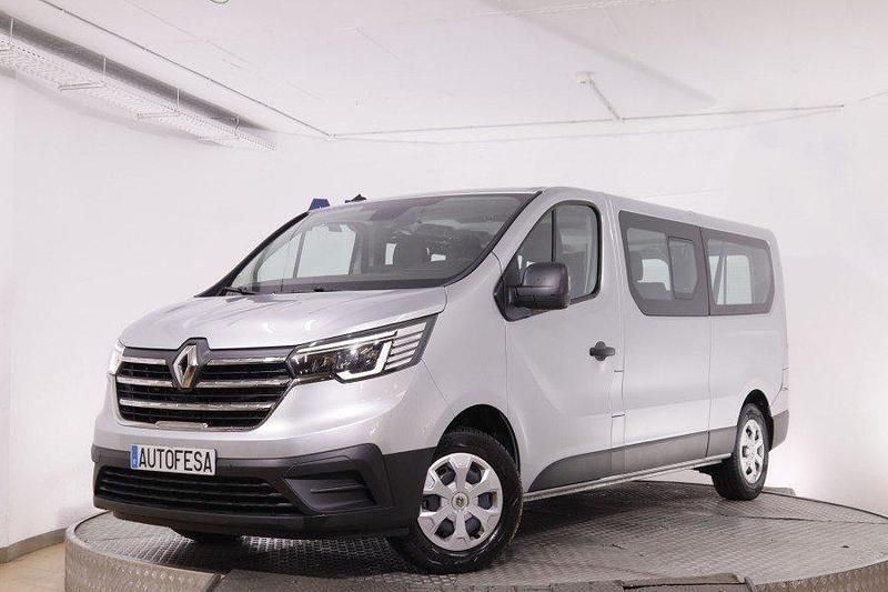 Usado Renault Trafic Zen 150 CV (110 kW) 2023 Plata