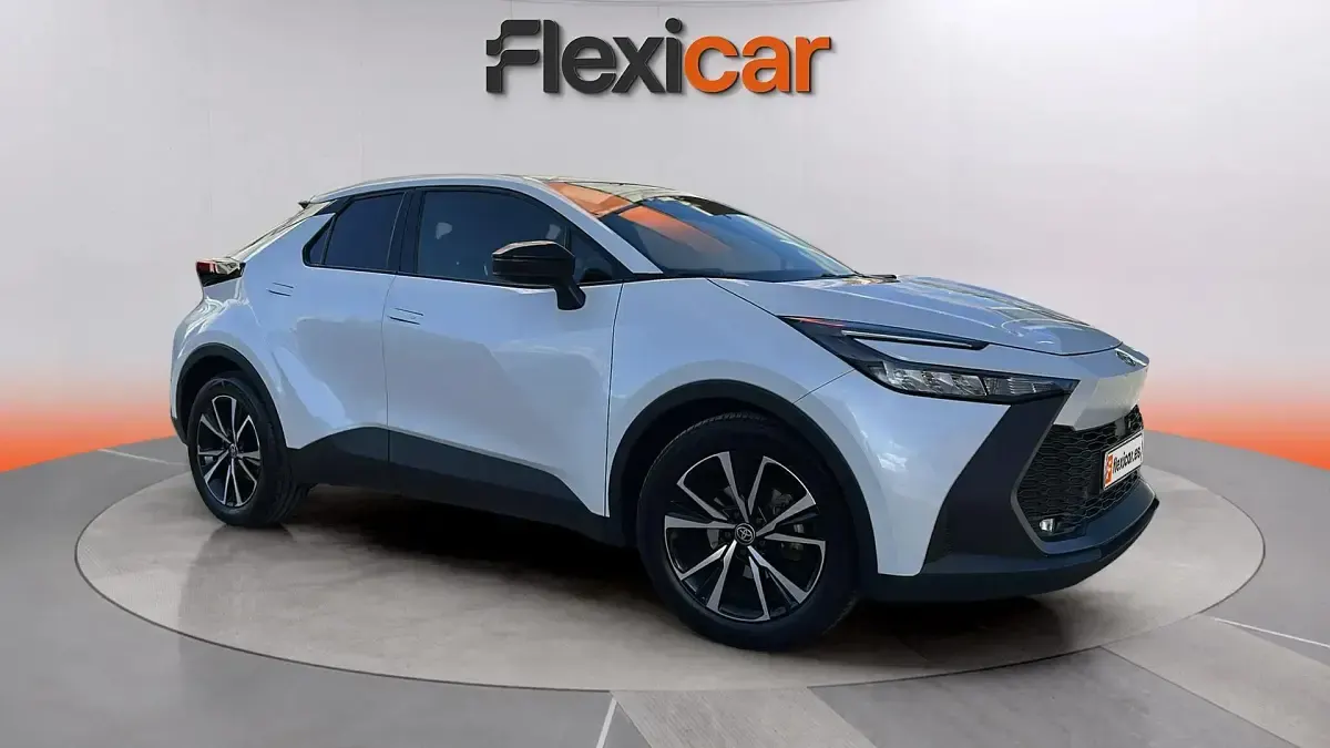 Używany Toyota C-HR Advance 140 KM (102 kW) 2024 SUV