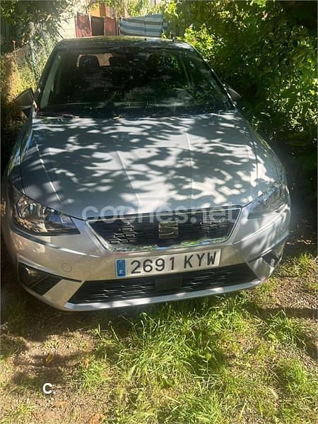 Usado Seat Ibiza Reference 80 CV (58 kW) 2019 Gris / plata Berlina