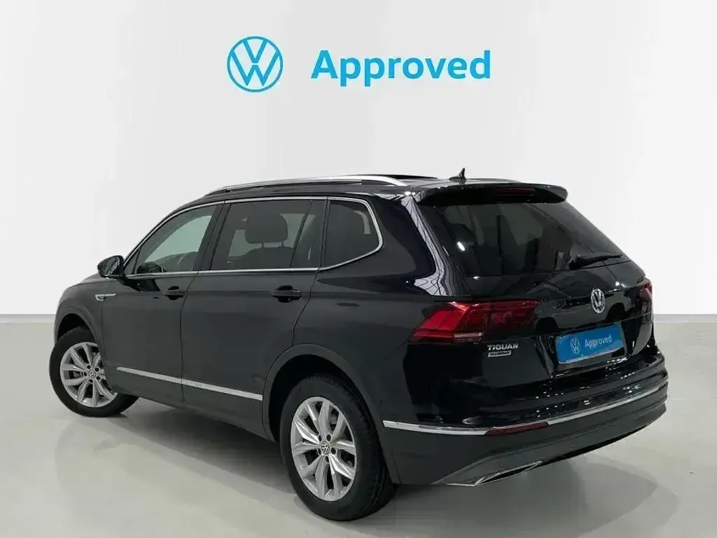 Usado VW Tiguan Sportline 150 CV (110 kW) 2021 Negro SUV