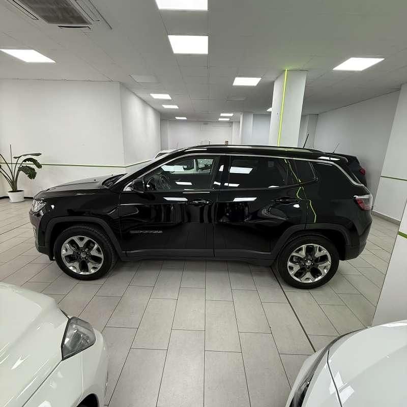 Usado Jeep Compass 120 CV (88 kW) 2018 SUV