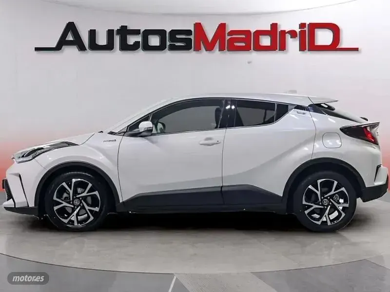Usado Toyota C-HR Advance 122 CV (89 kW) 2022 Blanco SUV