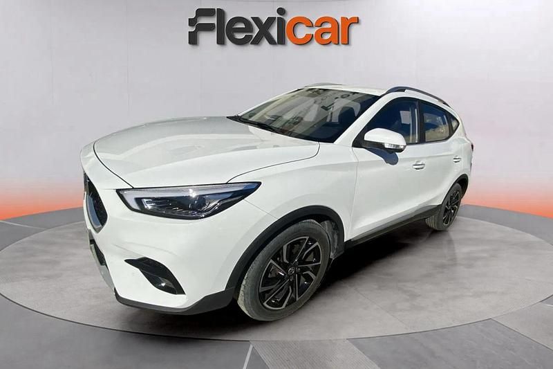 Usado MG ZS Luxury 106 CV (77 kW) 2024 Blanco SUV