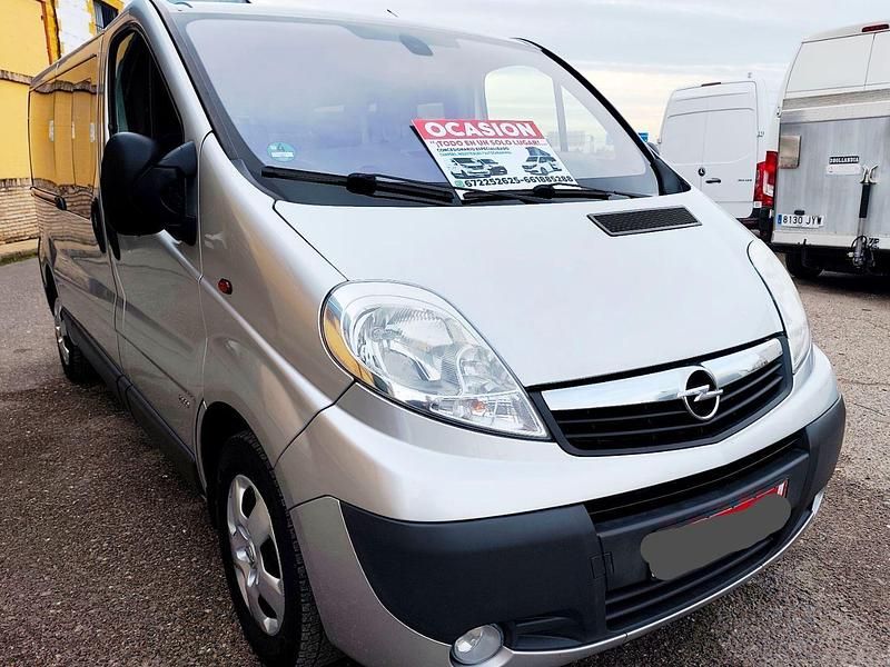 Usado Opel Vivaro Edition 114 CV (83 kW) 2013 Beige Monovolumen