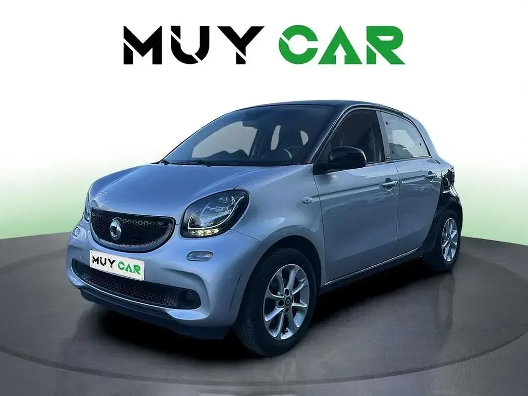 Usado Smart ForFour Prime 71 CV (52 kW) 2018 Gris Utilitario