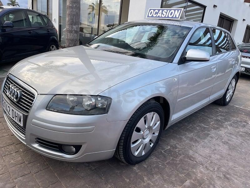 Usado Audi A3 Ambition 105 CV (77 kW) 2005 Gris / plata Utilitario
