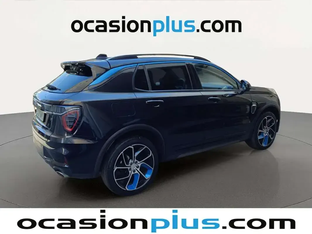 Usado Lynk & Co 01 261 CV (191 kW) 2023 Negro SUV