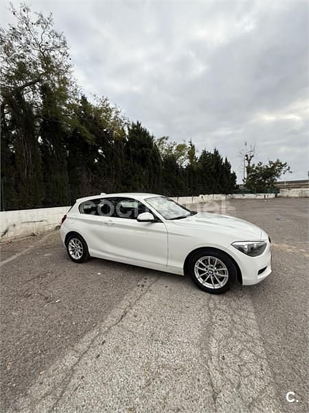 Usado BMW 116 116 CV (85 kW) 2015 Blanco Utilitario