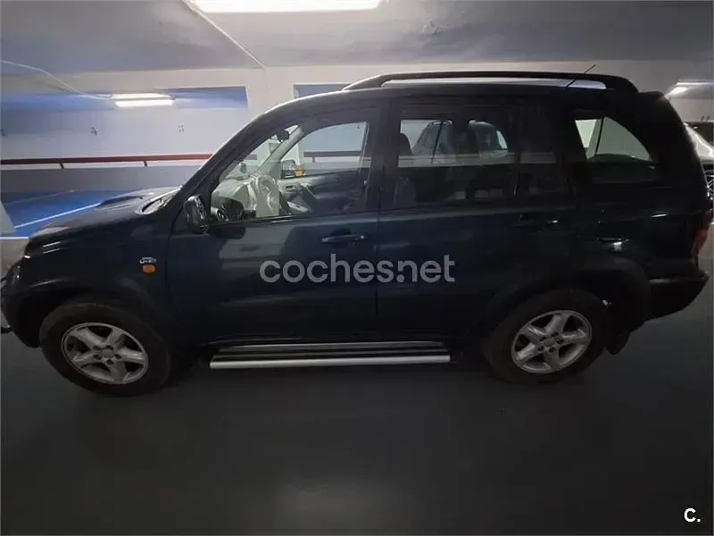 Usado Toyota RAV4 Luna 116 CV (85 kW) 2001 Verde SUV