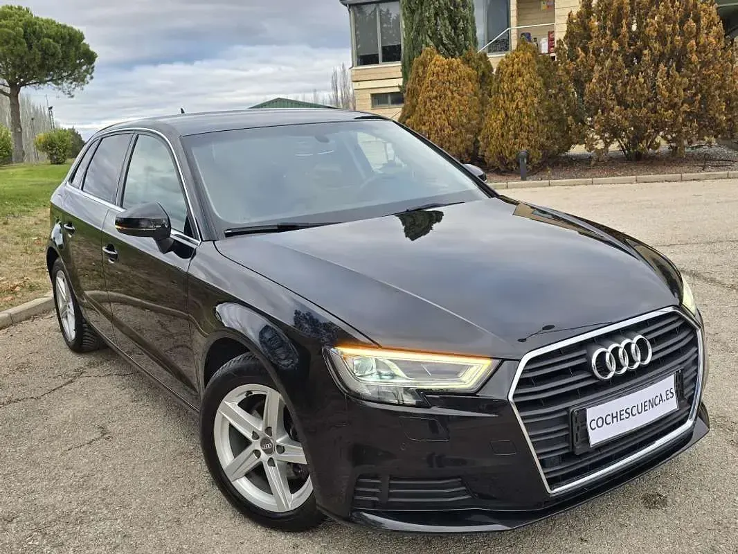 Usado Audi A3 Sportback g-tron Design 131 CV (96 kW) 2020 Negro Utilitario
