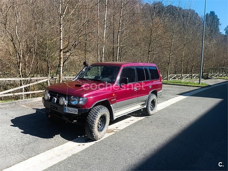 Usado Mitsubishi Montero 125 CV (91 kW) 1999 Granate SUV