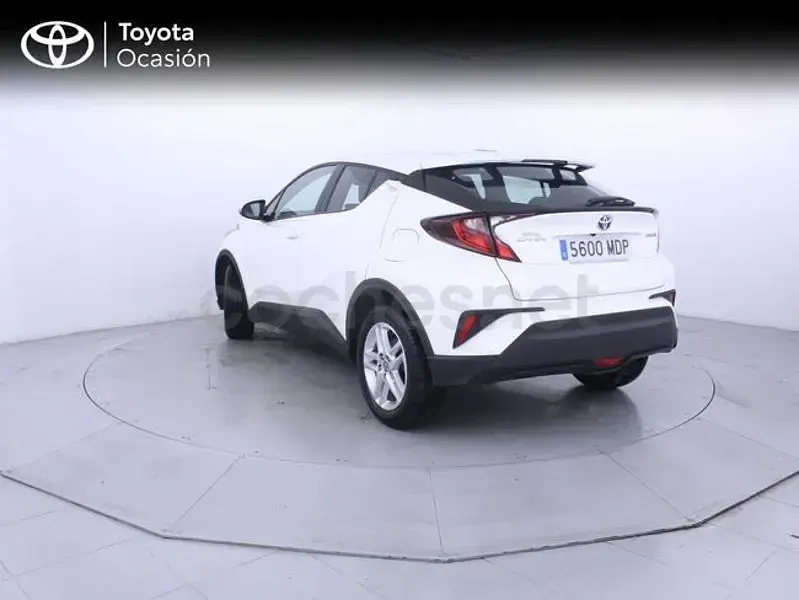 Usado Toyota C-HR Active 122 CV (89 kW) 2023 Blanco SUV
