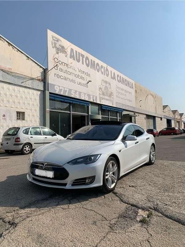 Blanco Usado 2015 Tesla Model S RWD Berlina | 18.000 € (Precio justo) - Imagen 1/4