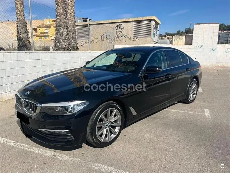 Używany BMW 520 Efficient Dynamics 190 KM (139 kW) 2017 Czarny Sedan/Limuzyna