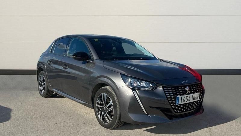 Usado Peugeot 208 Allure 100 CV (73 kW) 2022 Gris Utilitario