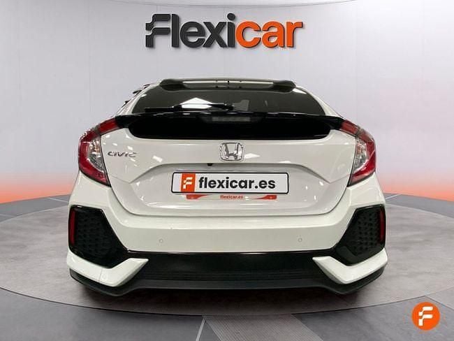 Usado Honda Civic Elegance 129 CV (94 kW) 2018 Blanco