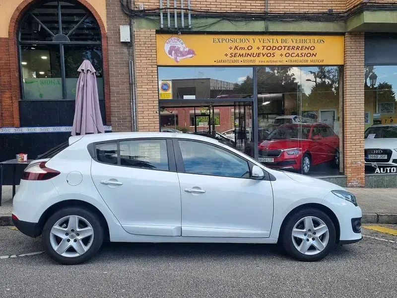 Occasion Renault Mégane Business 95 PK (69 kW) 2015 Wit Sedan