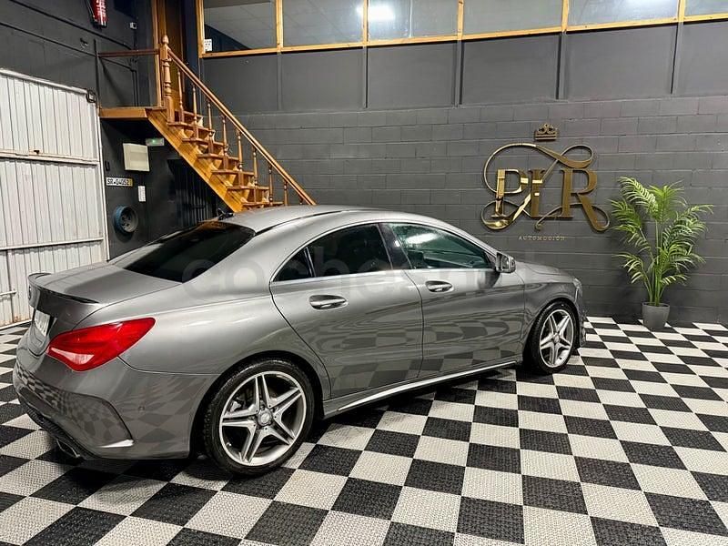 Usado Mercedes CLA200 136 CV (100 kW) 2015 Gris / plata Berlina