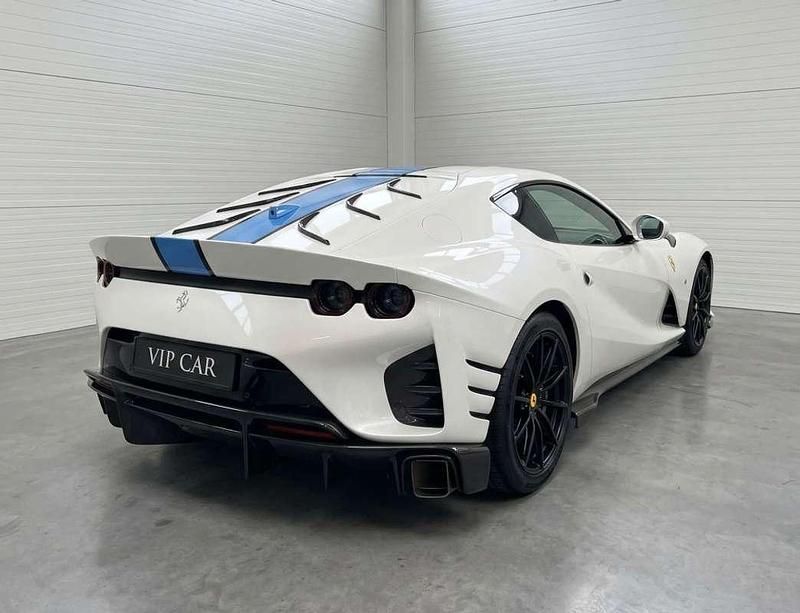 Usado Ferrari 812 842 CV (619 kW) 2024 Coupe