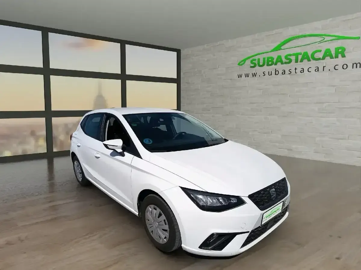 Usado Seat Ibiza Reference 80 CV (58 kW) 2022 Blanco Utilitario