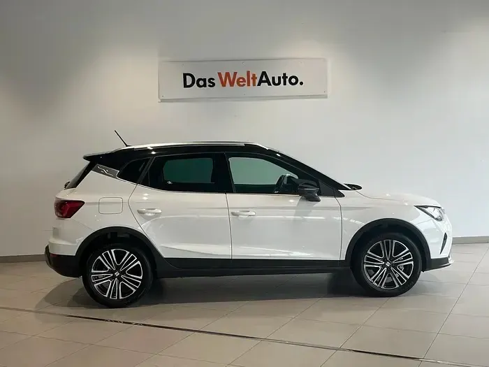 Usado Seat Arona Xperience 115 CV (84 kW) 2025 Blanco SUV