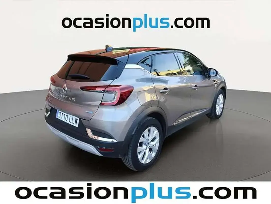 Usado Renault Captur Zen 160 CV (117 kW) 2020 Gris SUV