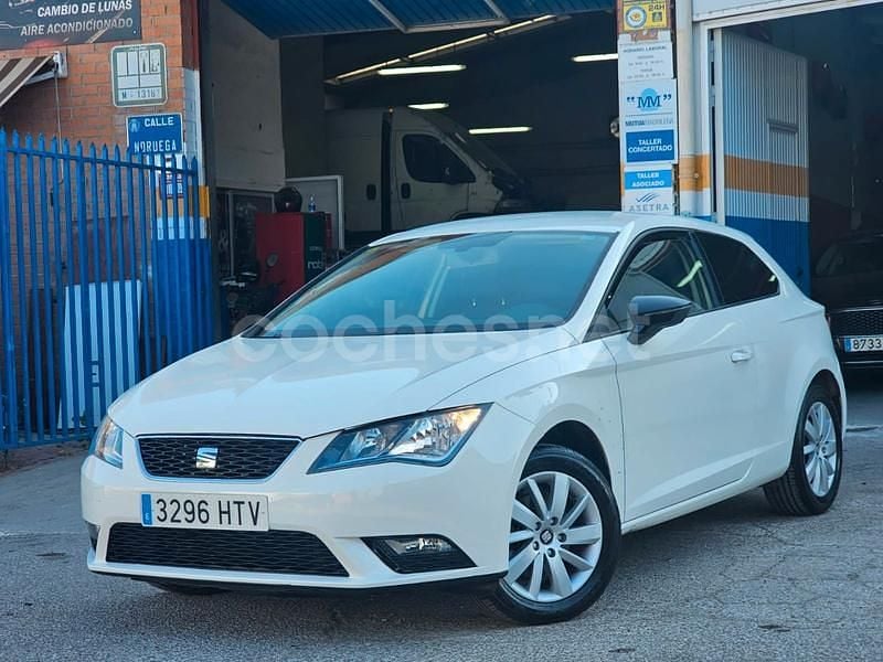 Usado Seat Leon SC Style 122 CV (89 kW) 2013 Blanco Utilitario