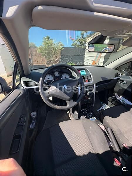 Usado Peugeot 207 CC 120 CV (88 kW) 2009 Negro Descapotable