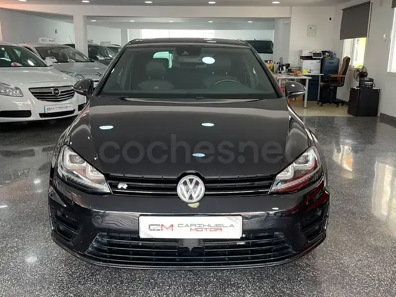 Usado VW Golf VII R 300 CV (220 kW) 2016 Negro Berlina