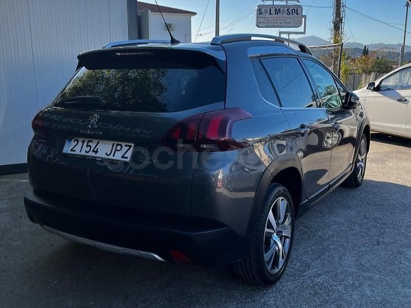 Usado Peugeot 2008 GT-line 120 CV (88 kW) 2016 Gris / plata SUV