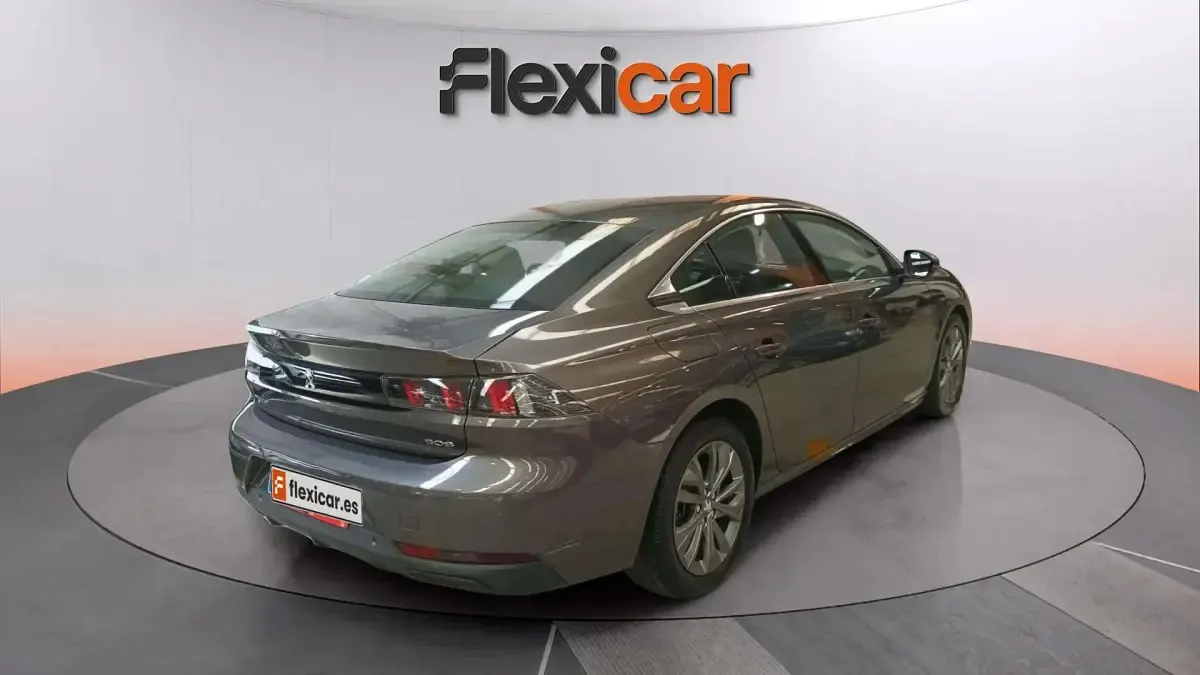 Usado Peugeot 508 Business-Line 130 CV (95 kW) 2021 Gris Berlina