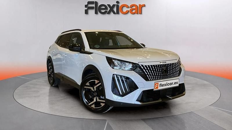 Usado Peugeot 2008 Allure 101 CV (74 kW) 2023 Blanco SUV